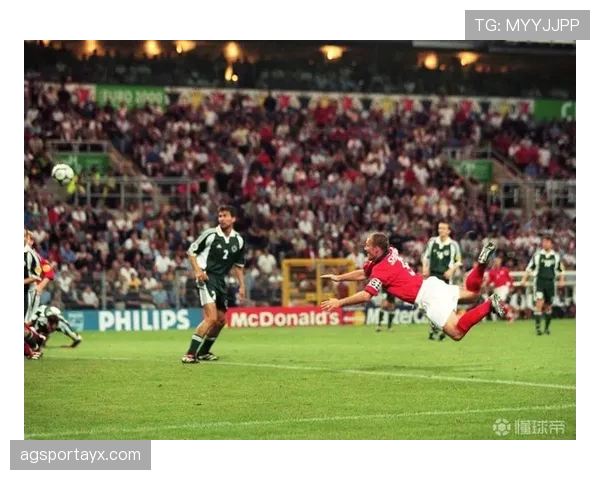 沙勒罗瓦比赛节奏解析：球队表现与战术调整成关键看点