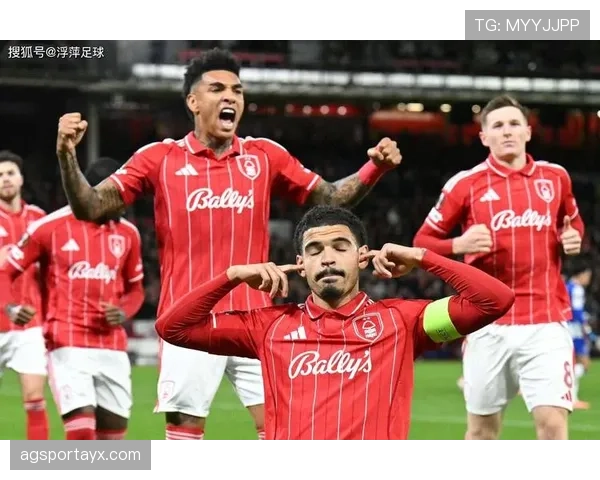 狼堡新帅引领战术革新，球队状态回暖展现全新风貌